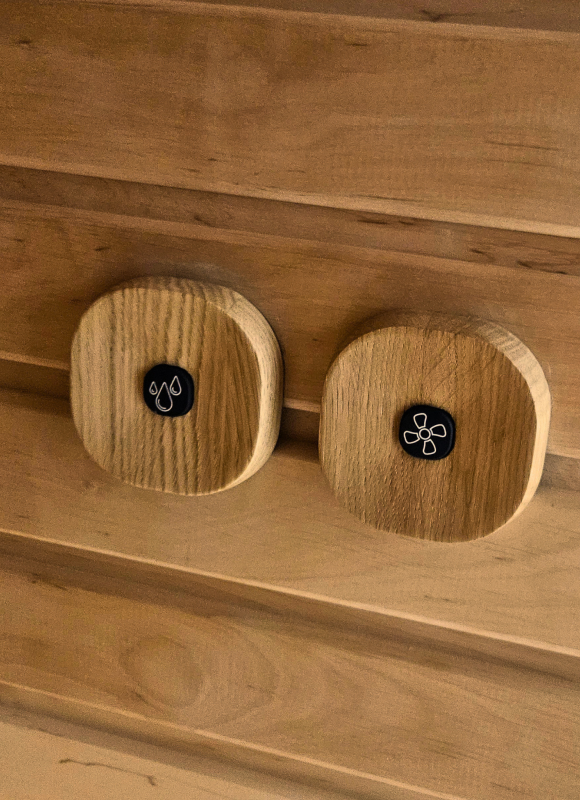 SAUNUM LEIL PLUS 2.0 with In-Sauna Button