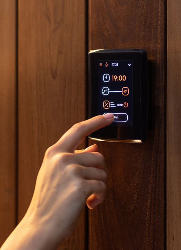 SAUNUM LEIL PLUS 2.0 with In-Sauna Button